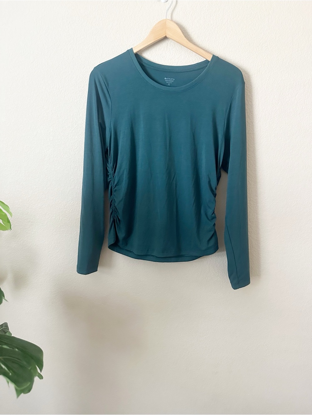 Athleta With Ease Cinch Top Bundle of 2 XL - Picture 3 of 15